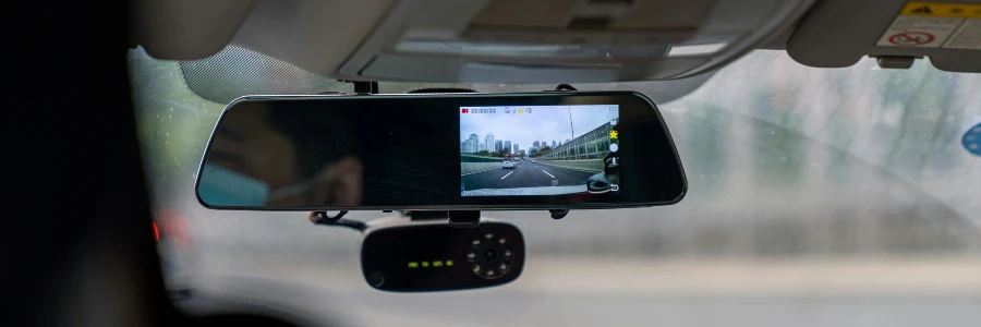Install dash cam device
