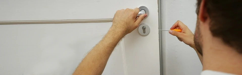 locksmith, door lock, close